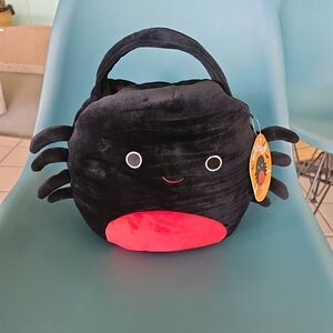 NWT Squishmallows Halloween Treat Pail Bella The Spider Jazwares